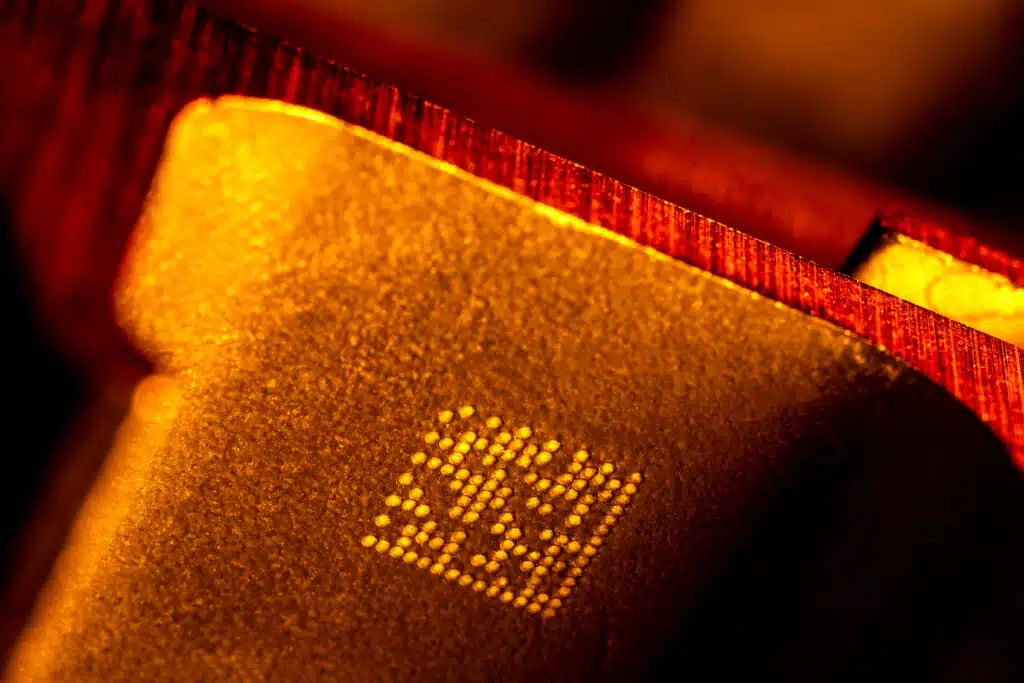 Turbina in lega speciale per settore Aeronautico marcata a micropercussione in linea grazie all'integrazione della testa di marcatura e-SMART di SIC Marking