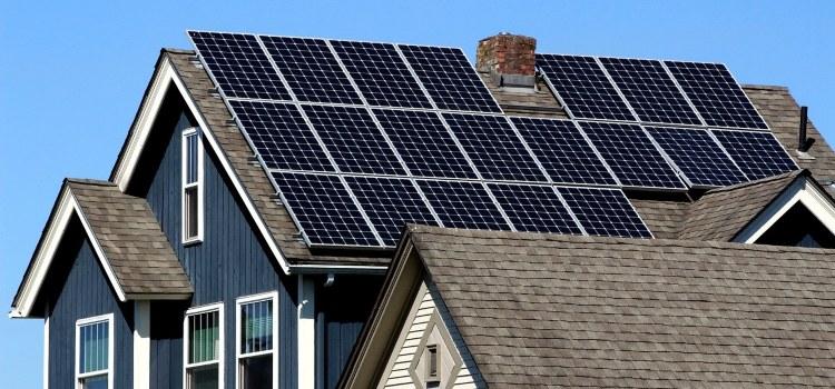 Marcatura laser nell’industria dell’energia solare: identificazione e tracciabilità dei pannelli