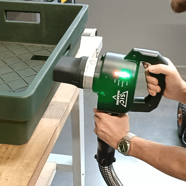 Marcatura Diretta per la Tracciabilità di Container Riutilizzabili